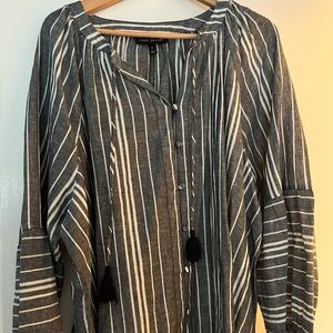 Light and flowy tunic.